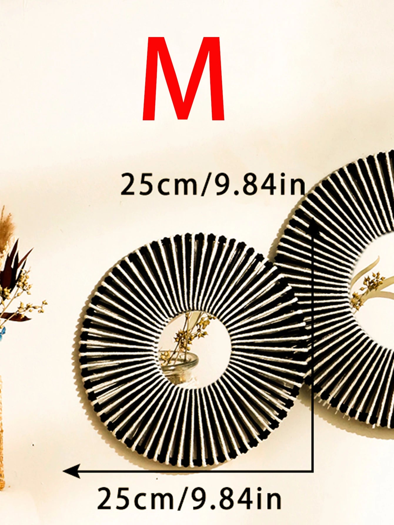 Contemporary Hanging Wall Mirror – Round Shape with Natural Rope Detail