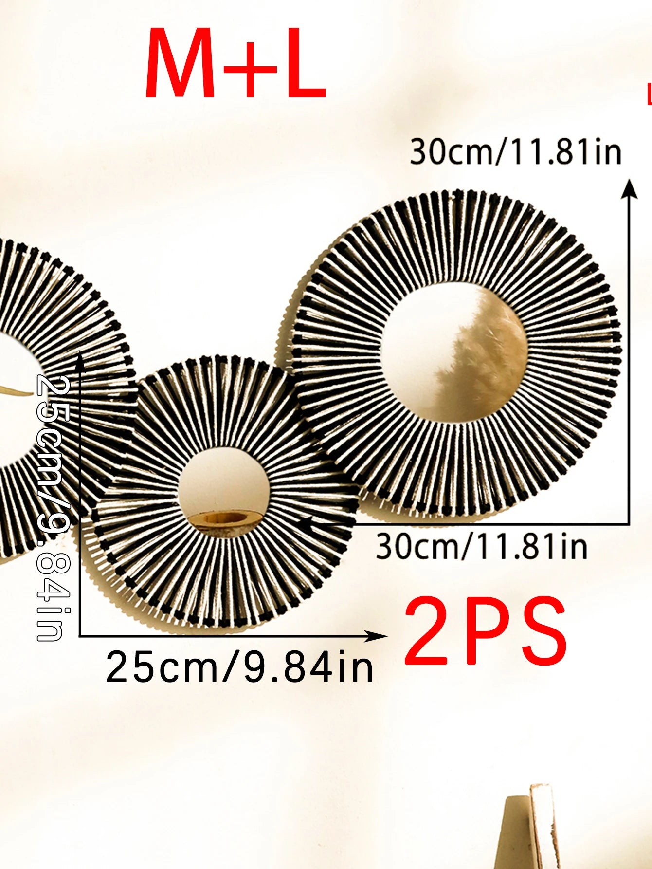 Contemporary Hanging Wall Mirror – Round Shape with Natural Rope Detail