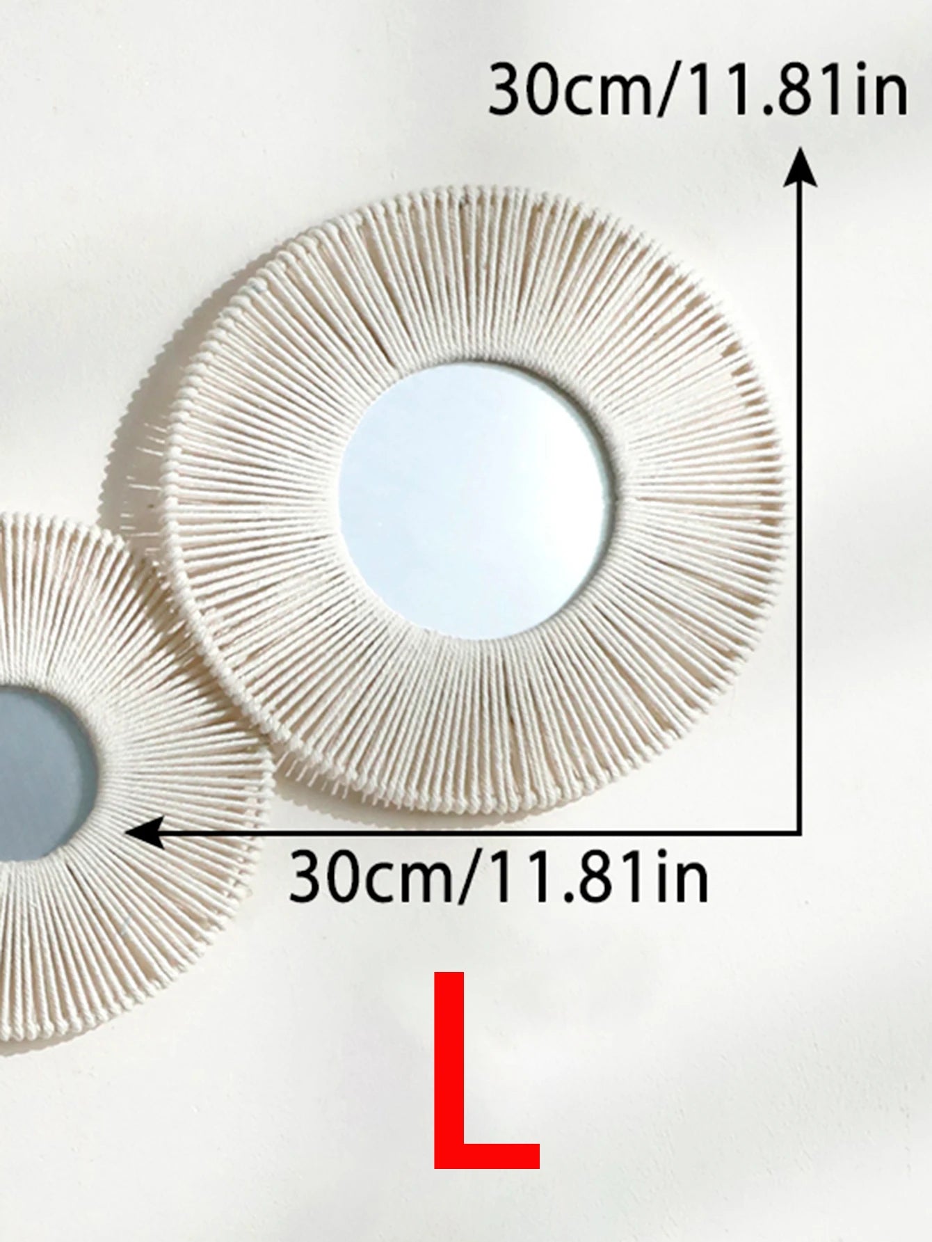 Contemporary Hanging Wall Mirror – Round Shape with Natural Rope Detail