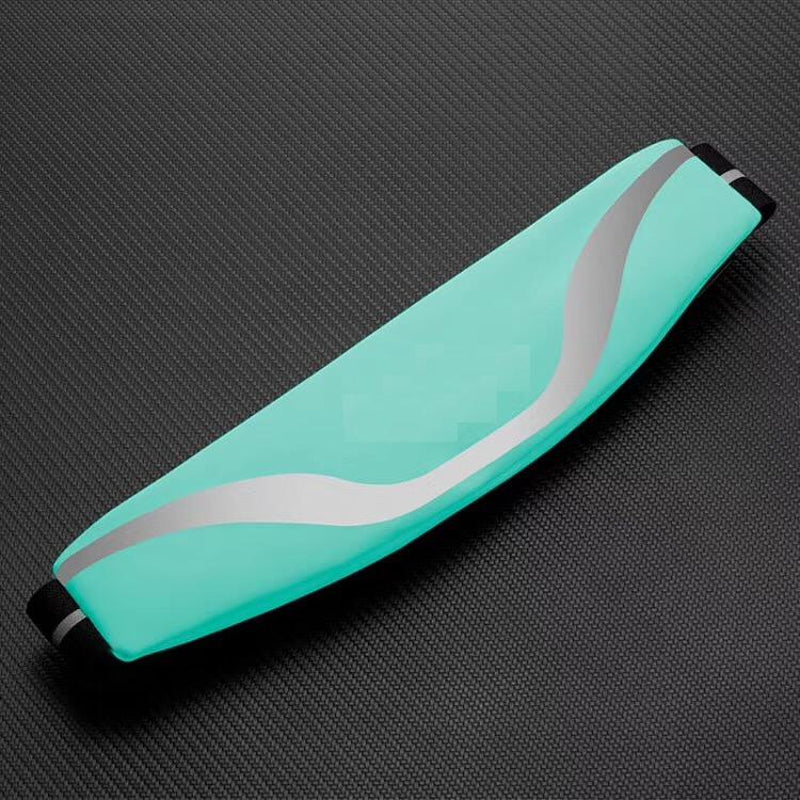 Water‑Resistant Running Belt with Reflective Strip