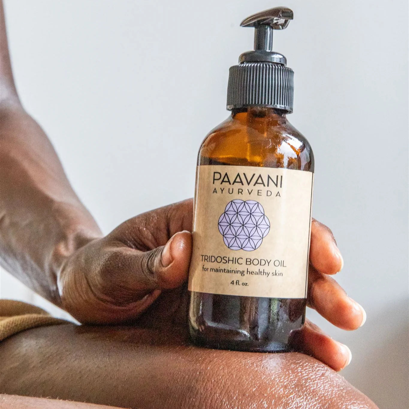  Balancing Herbal Body Oil – Inspired by Ayurveda for All Skin Types 