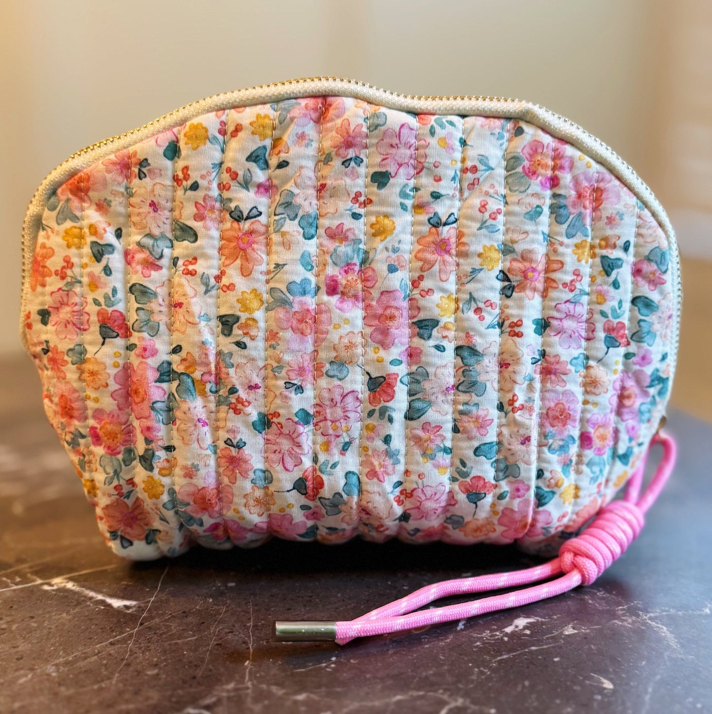  Vintage Floral Quilted Makeup Bag