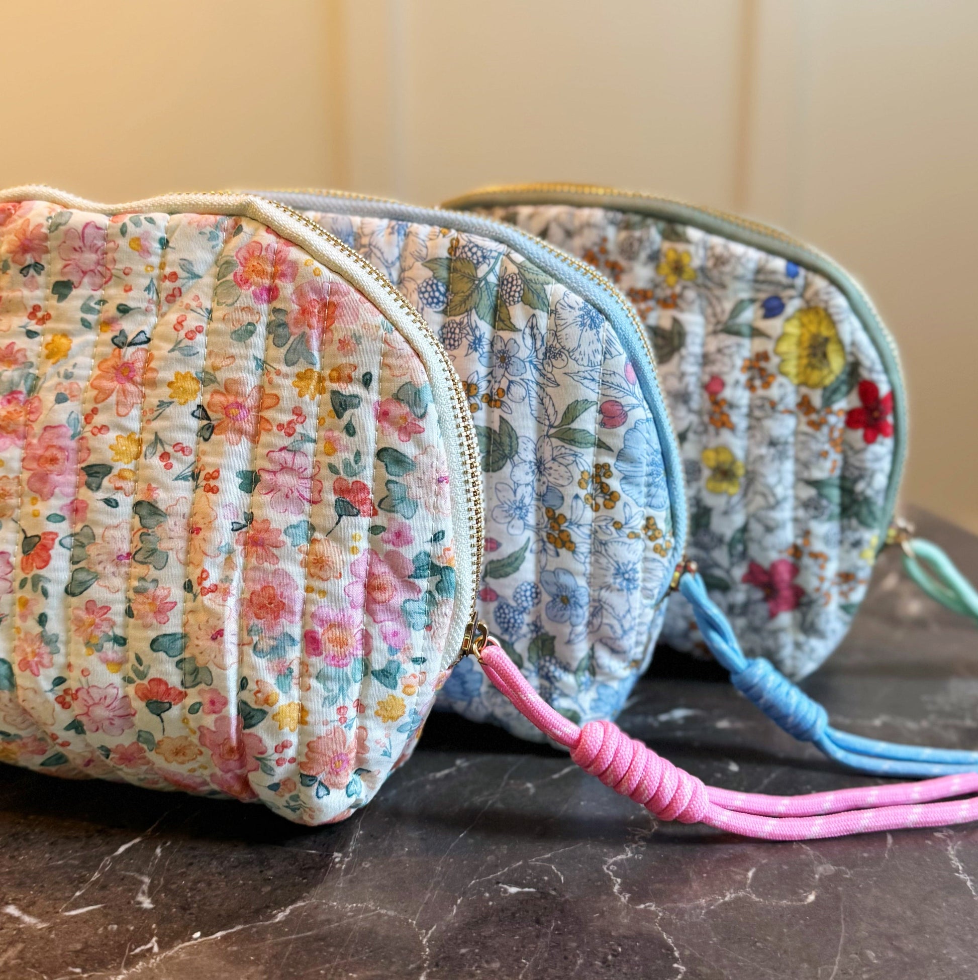  Vintage Floral Quilted Makeup Bag