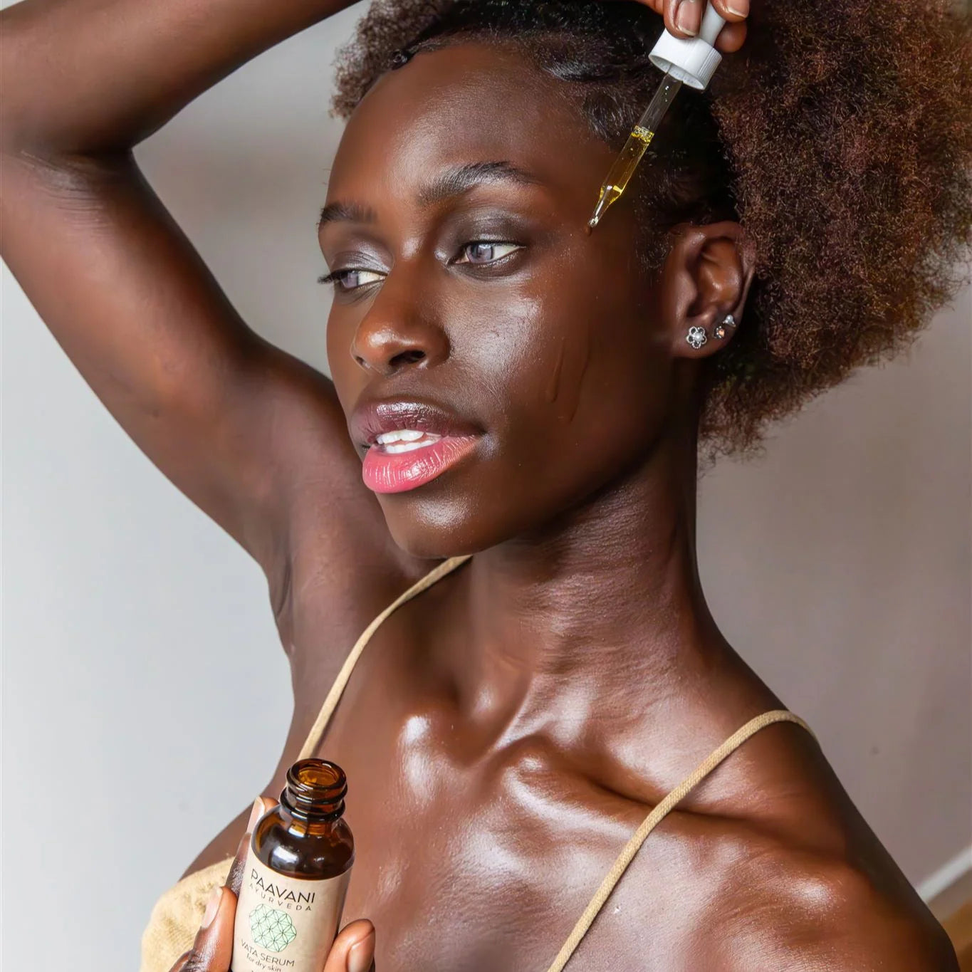 Ayurvedic Face Oil for Dry Skin | Vata Blend Hydrating Facial Oil
