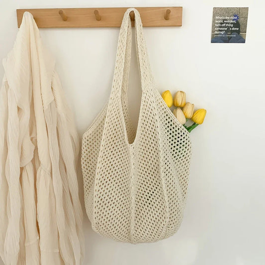  Boho-Chic Woven Straw Bag – Lightweight & Handmade, Perfect for Beach Days, Farmers Markets, or Everyday Use